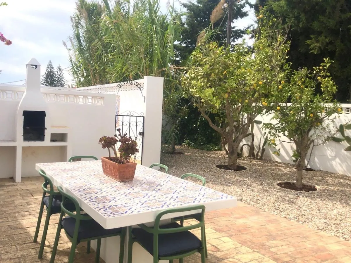 Charming Villa With Heated Pool Near Sandy Beach, Hiking, Golf And Wineries Luz Portugal